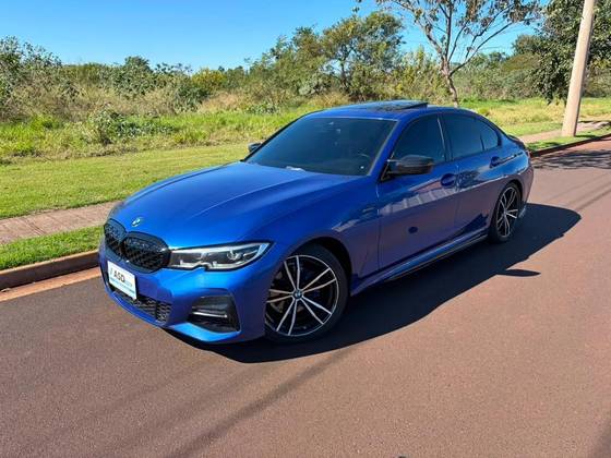 BMW 320i 2.0 16V TURBO FLEX M SPORT AUTOMÁTICO BMW 320i 2.0 16V TURBO FLEX M SPORT AUTOMÁTICO